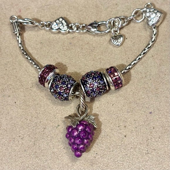 🆕Listing 🆕 Brighton Heart Slide bracelet Crystal hearts Holds charms, beads NWOT - Picture 6 of 8